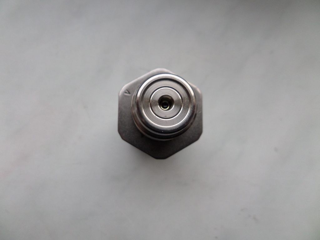 фото №4, Датчик накладки топлива toyota rav 4 iv bmw d4d rav4