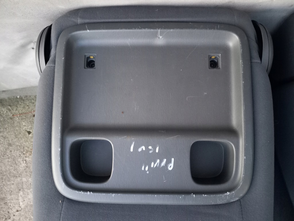 фото №9, Toyota previa ii 00-06 сиденье задняя ii iii ряд isofix