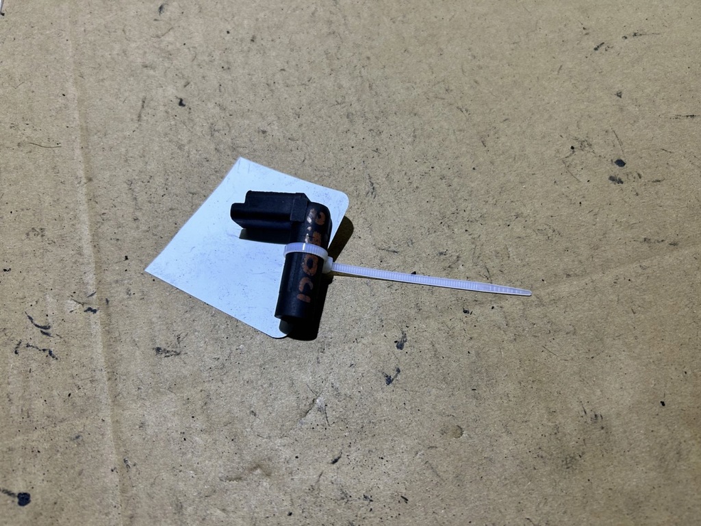 фото №1, Датчик положение вала renault master ii 2.5 dci 8200472250