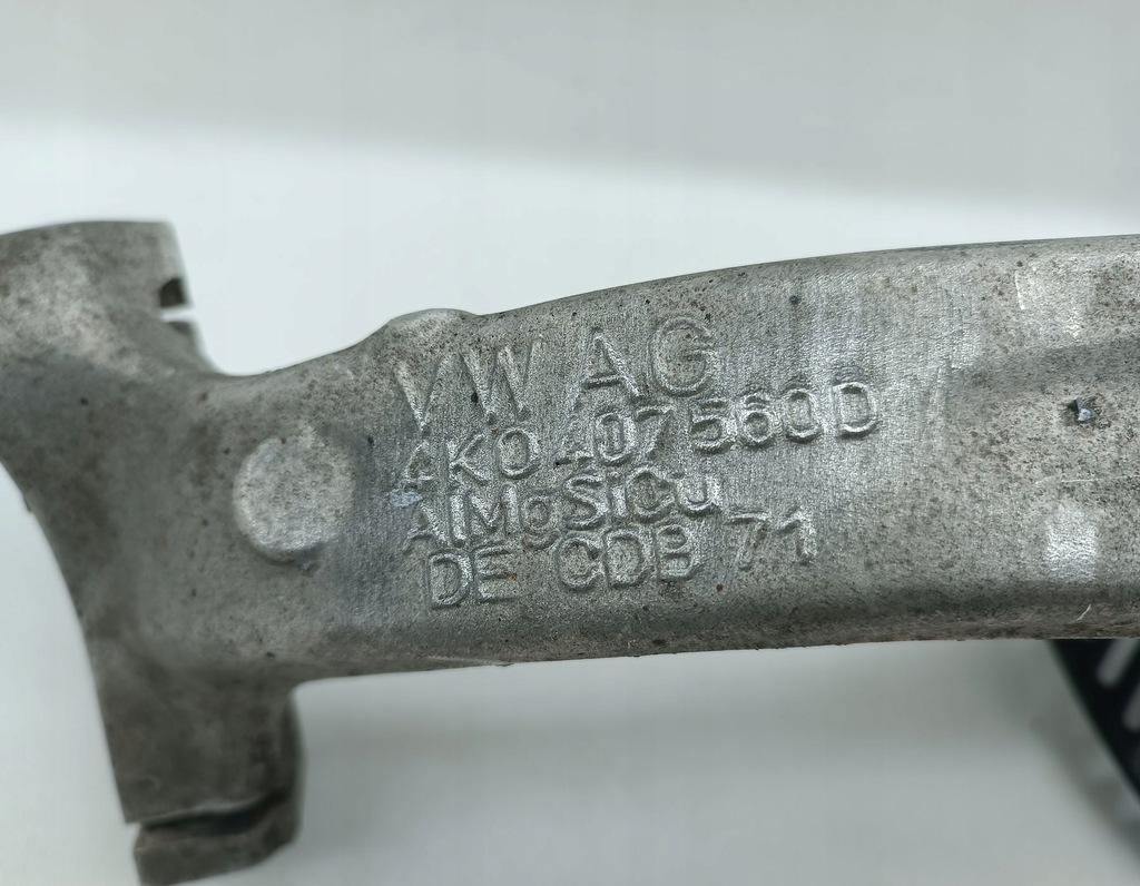 фото №8, Поворотный кулак ступица правый правая перед audi a7 c8 3.0 tdi 4k 4k0407241d