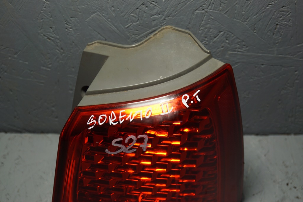 фото №3, Лампа правый задняя kia sorento ii