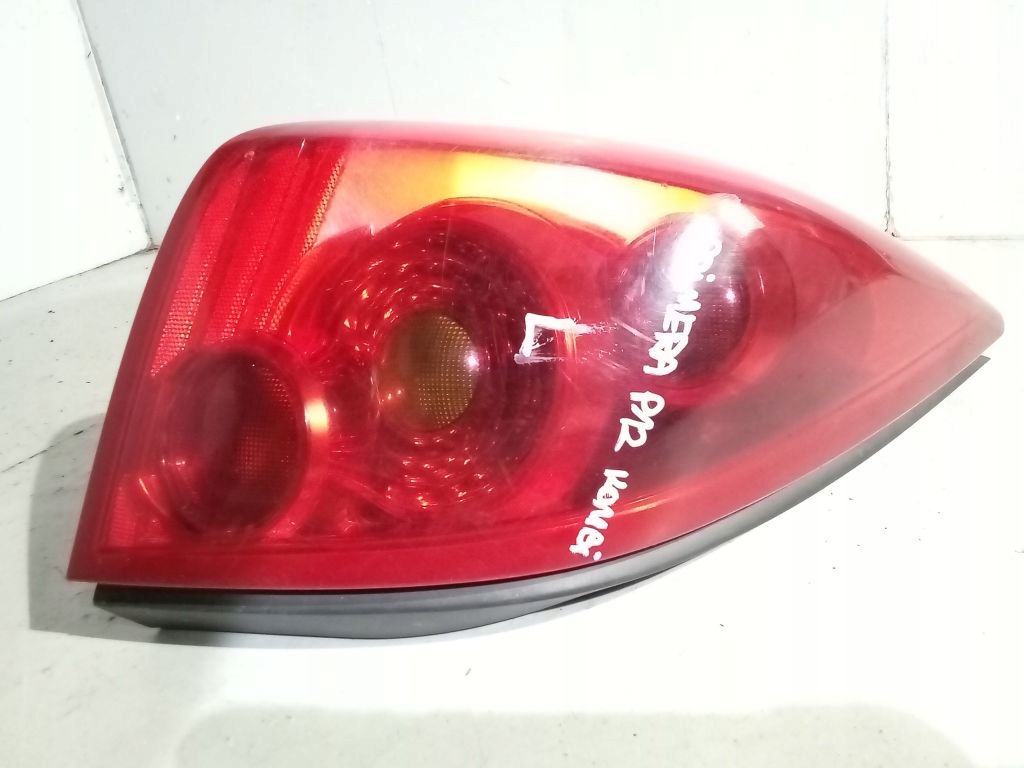 фото №7, Nissan primera p12 kombi лампы задняя правая i левая