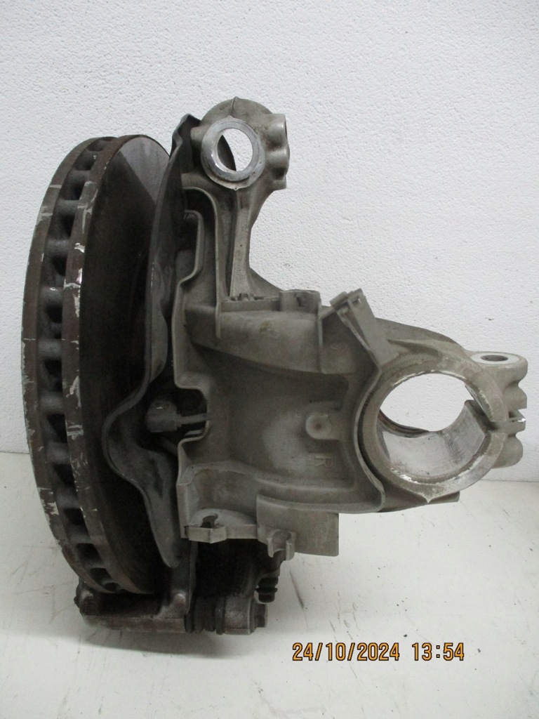 фото №7, Поворотний кулак поворотний кулак передня права ліва mercedes eqa