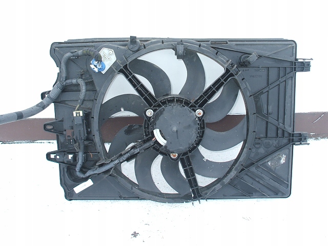 Fiat 500l радиатор интеркулер вентилятор с Разборки