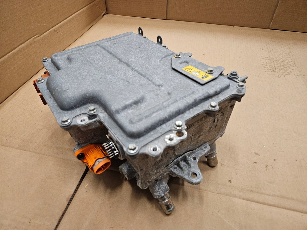 фото №7, Renault arkana e-tech конвертер зарядное устройство гибрид 291a11770r