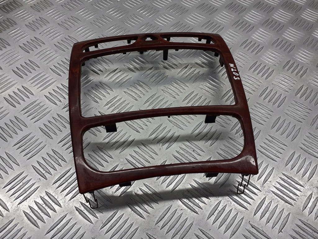 фото №1, Рамка dekor радіо mercedes w203 a2036802539