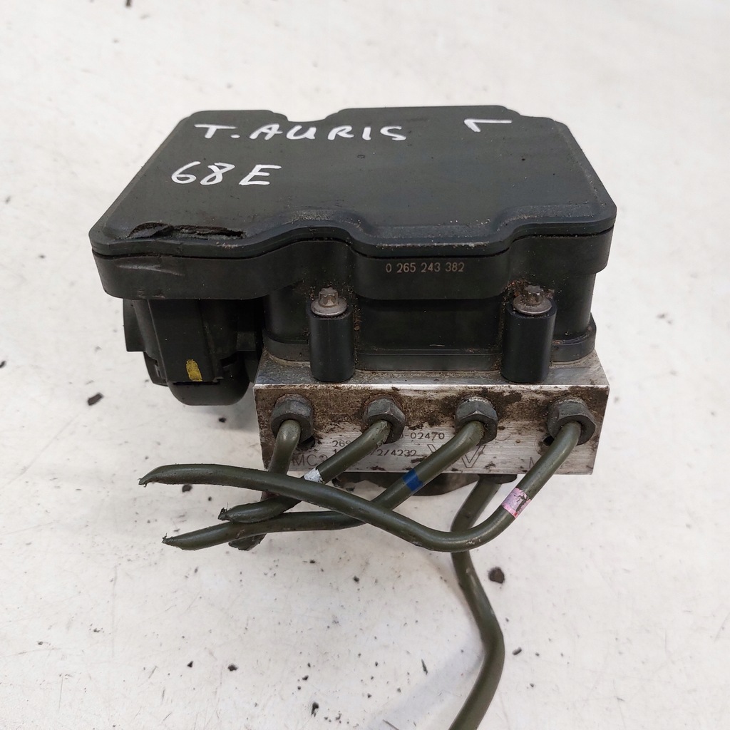 фото №8, Toyota auris насос гальмівна abs 44540-02470 bosch