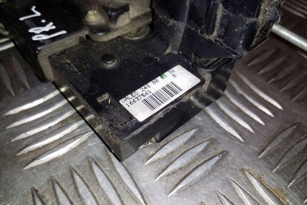 фото №8, Замок левых передних дверь opel frontera b 6b_ 16637561 2.2l дизель