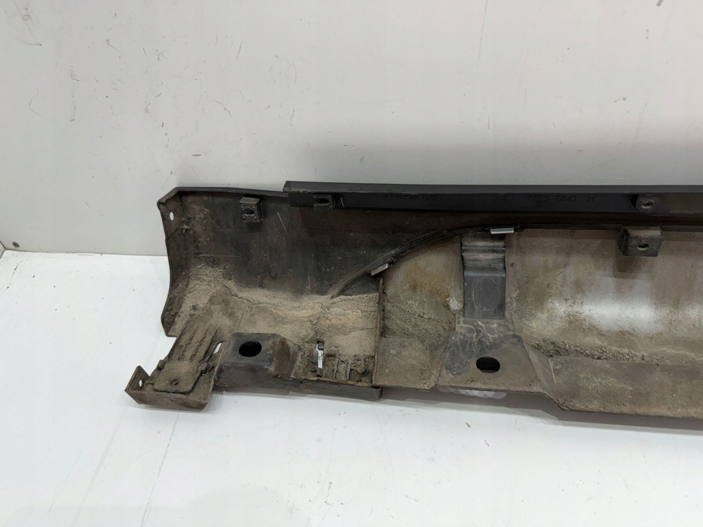 фото №11, Suzuki sx4 sx-4 s-cross молдинг поріг права 77231-61m0