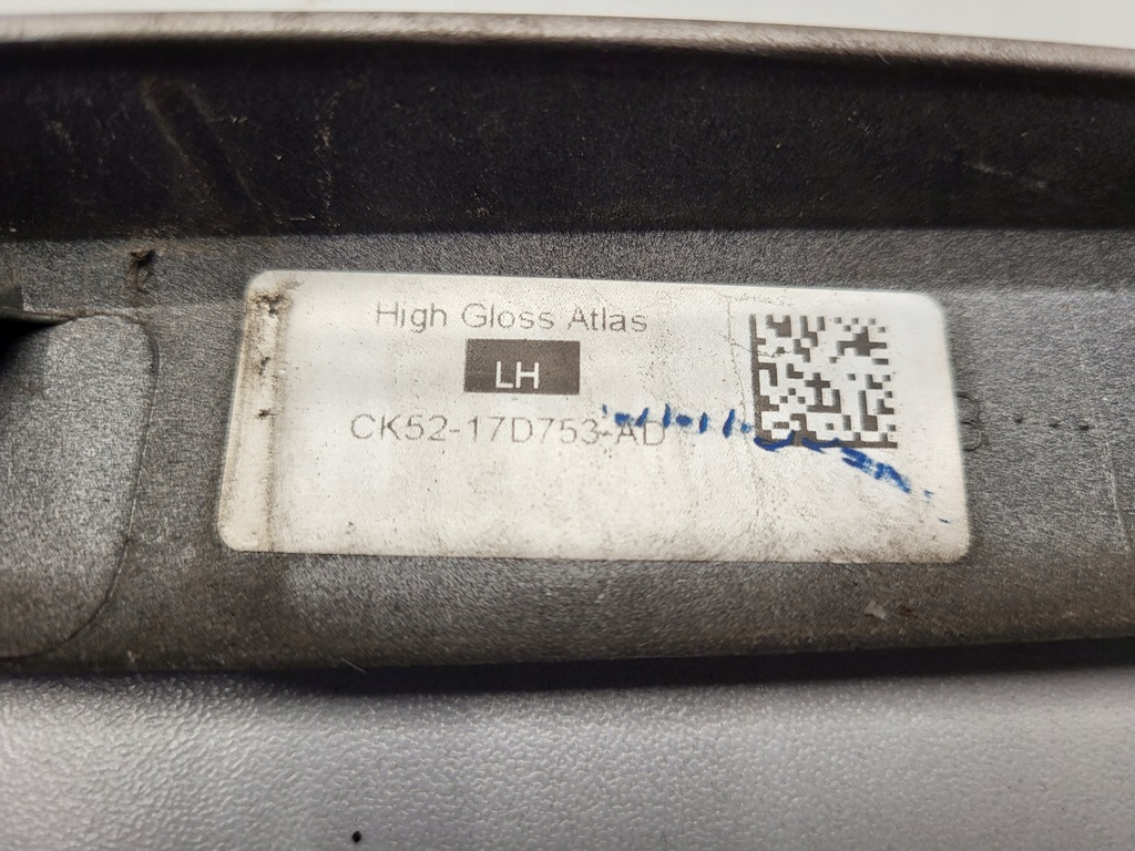 фото №14, Land range rover l405 молдинг бампера задняя левая оригинальный номер накладка ck52-17d753-ad