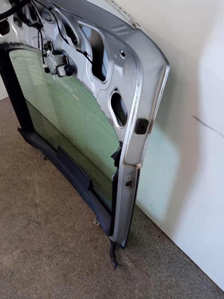 фото №13, Кришка багажника задня 5d hb skoda octavia ii 2004-2013