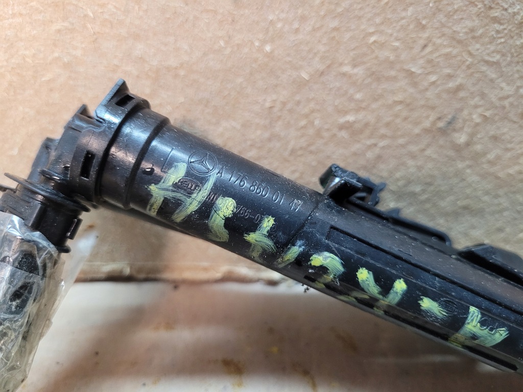 фото №6, Комплект омывателя do mercedes a w176