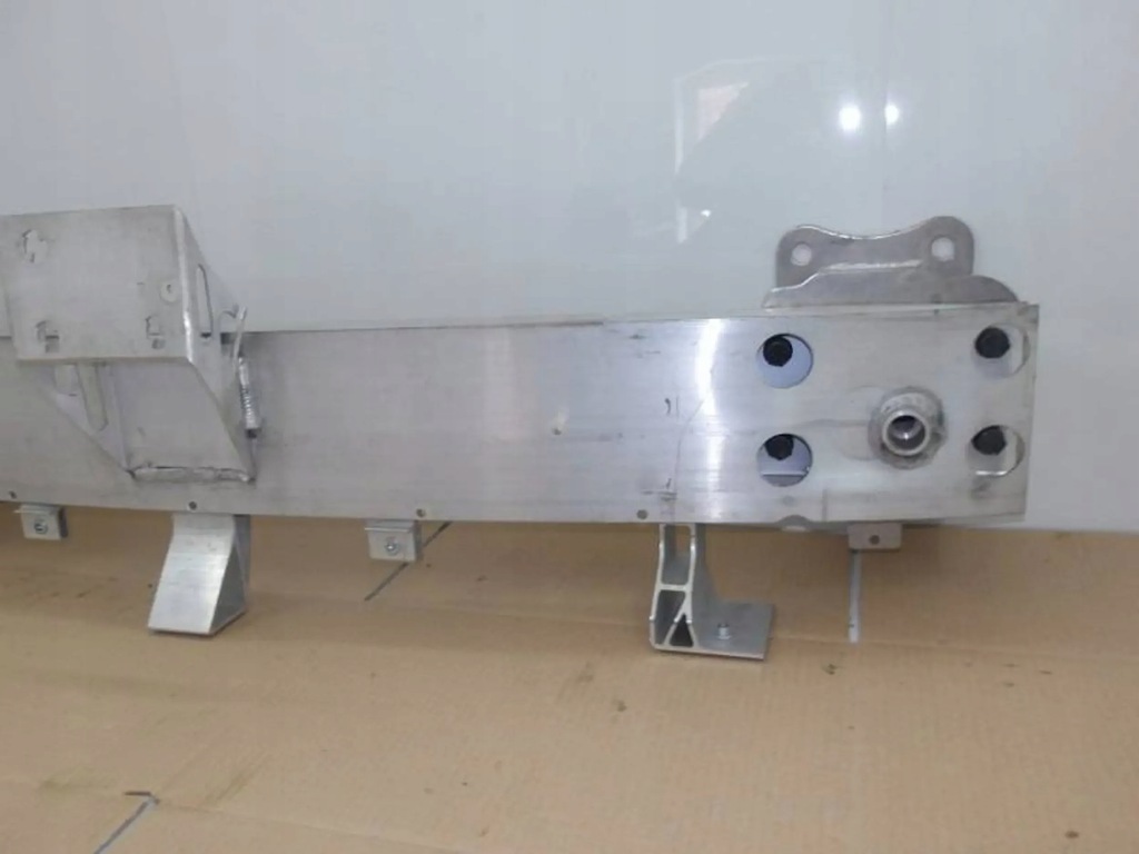 фото №4, Mg marvel r балка перед