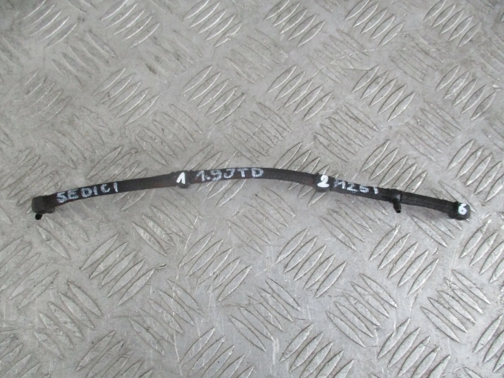 фото №1, Обратка топлива топливные fiat sedici 1.9 jtd 06-09 r. 4x4