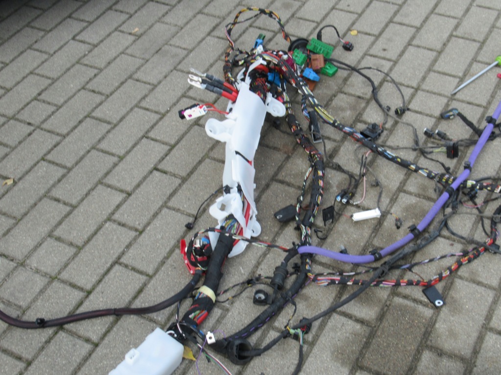 фото №7, Bmw x6 g06 3.0d електропроводка джгут салону