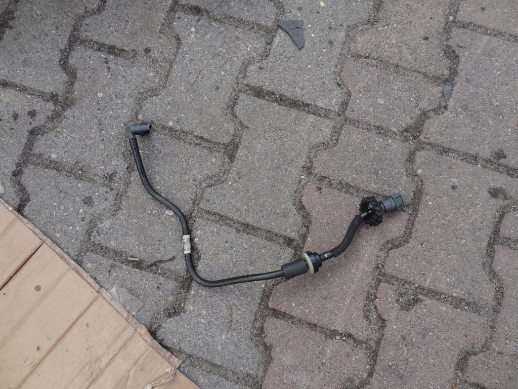 фото №1, Шланг топлива citroen c3 ii ds3 1.0 шланг топлива c3 ii ds3