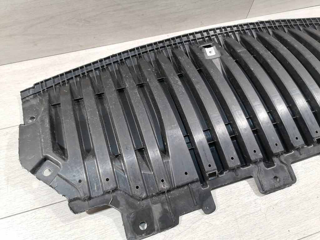 фото №10, Mercedes w206 плита защита бампер перед a2065200200