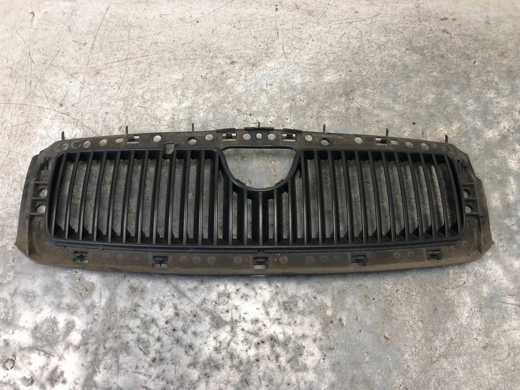 фото №1, Решётка радиатора решётка радиатора skoda fabia i 6y0853668b