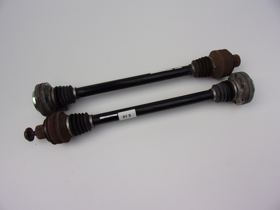 фото №1, Volkswagen оригинальный номер 4m0501203d приводной вал