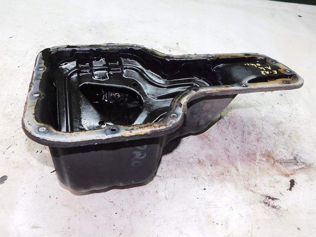 фото №6, Toyota corolla e12 1.4 vvt-i 2004r поддон масляная