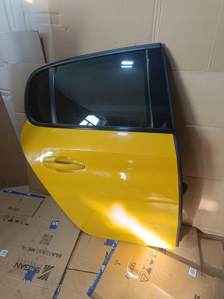 фото №1, Дверь задняя правое peugeot 208 ii kltb