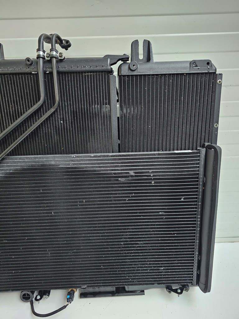 фото №7, Комплект радіатор радіатор ferrari 812 superfast