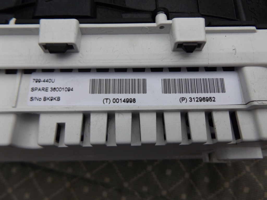 фото №3, Счетчик volvo 2012 r v40 31296952 europa