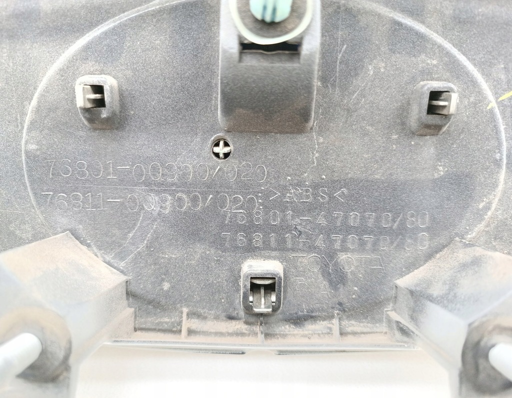 фото №8, Накладка молдинг крышки багажника toyota prius iii 76801-47070