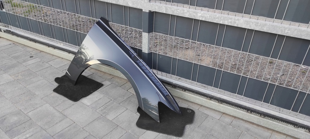 фото №8, Крила правий перед передній audi a6 c8 18- lx7l