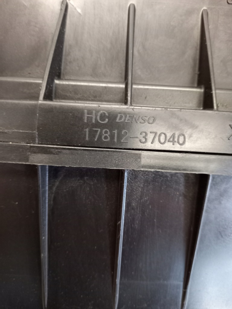 фото №6, Корпус фільтра повітря резонатор toyota rav4 v 2.5h 2018- 17812-37040