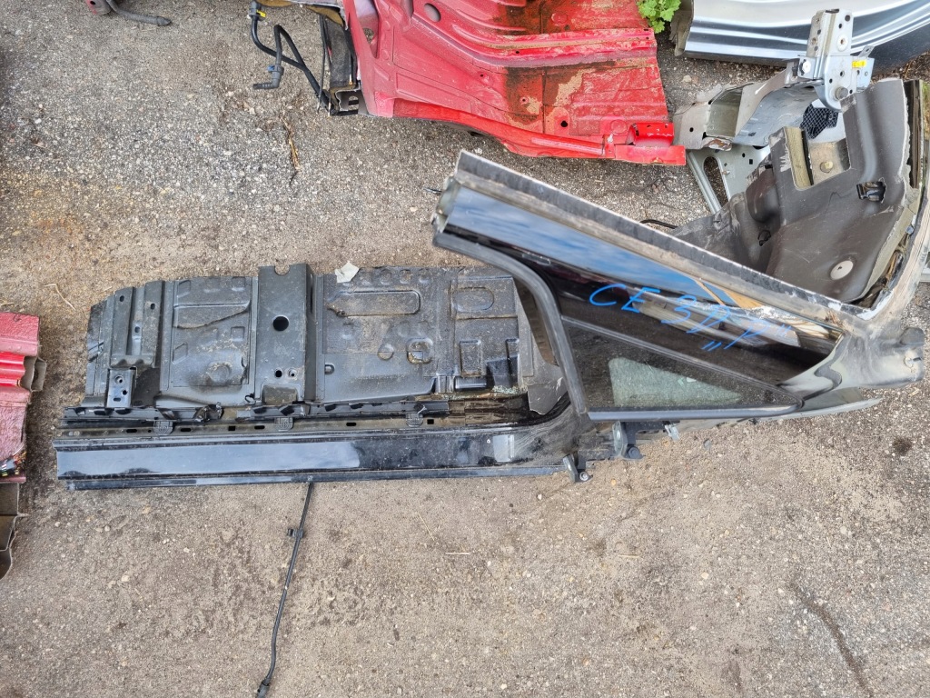 фото №2, Opel corsa e 3d порог правый