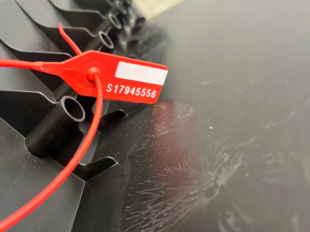 фото №12, Подножка накладка порог левый renault trafic iii 3 lift iv 764634004r