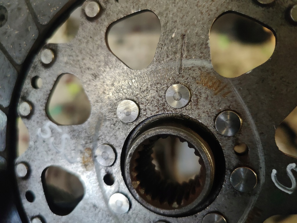 фото №2, Kia sorento 2.2crdi d4hb колесо двухмассовый диск прижим