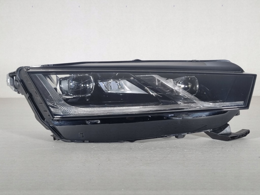 Купити Skoda octavia iv 4 5e4 full led фара права перед