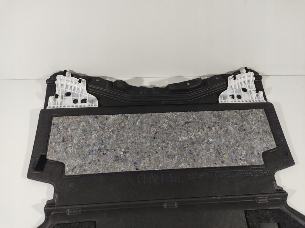 фото №10, Lexus is300h 13r - обшивка підлога багажника