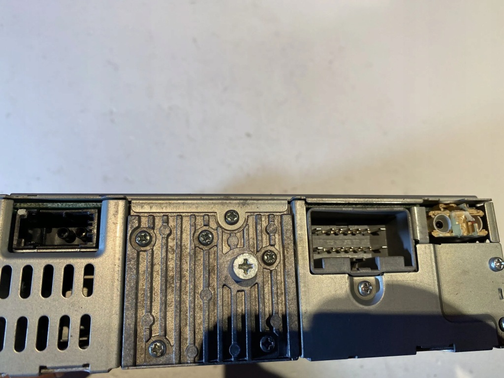 фото №4, Volvo v50 2003 автомобільна магнітола