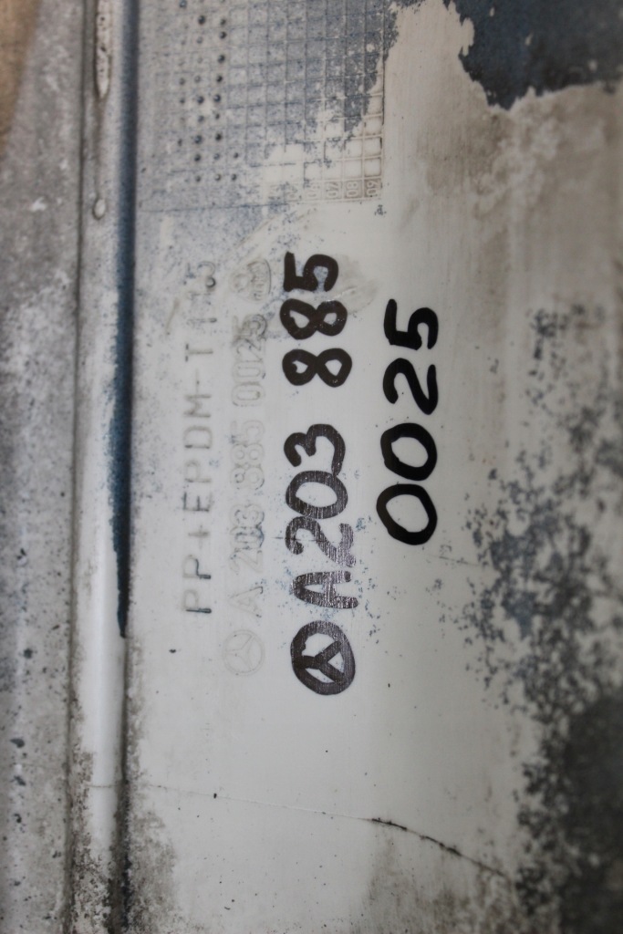 фото №16, Mercedes c klasa w203 бампер перед передний sedan kombi elegance pdc