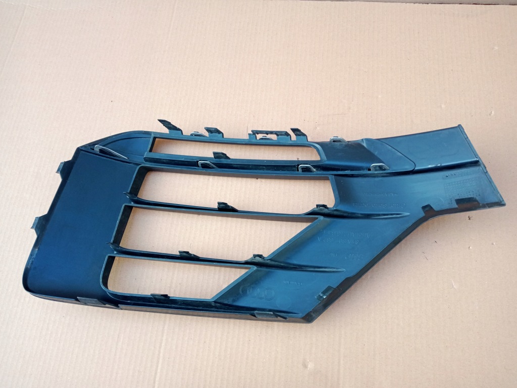 фото №6, Audi q2 правая решётка бампера 81a807682a