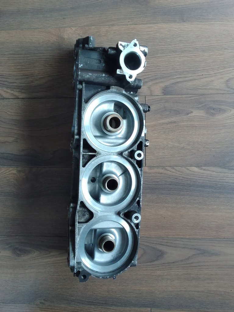 фото №3, Основание фильтров масла volvo fh 4 renault t gama