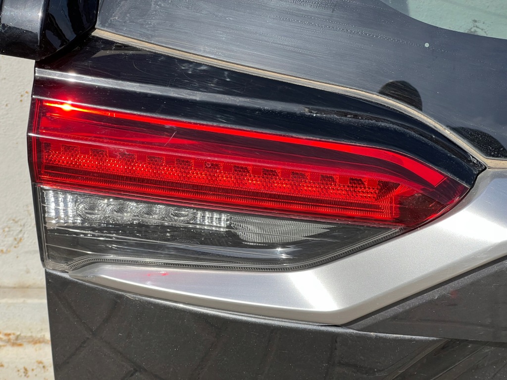 фото №5, Toyota rav4 5 v 19-22r задня кришка багажника багажника камера