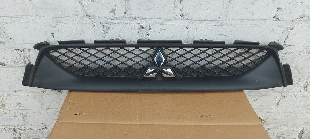 фото №1, Решётка радиатора mitsubishi asx 10-12