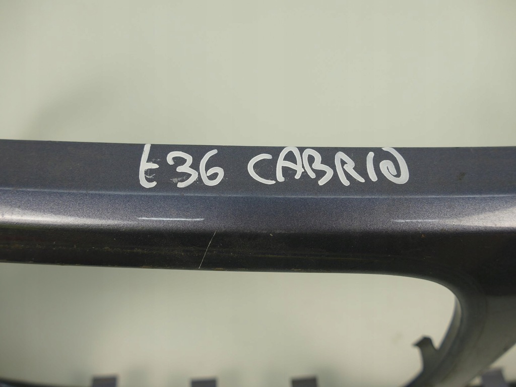 фото №11, Bmw e36 cabrio молдинг pod лампы решётка радиатора перед