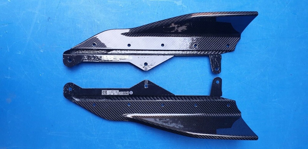 фото №12, Новый oryg. оригинальный номер набор накладка порог карбон l+p bmw m 2 g42 220 230i m240i