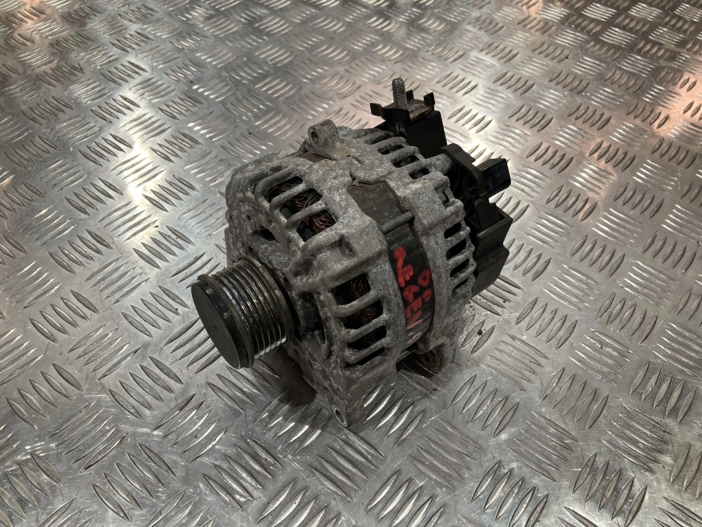 Купить Генератор mercedes a klasa w176 1.5 cdi