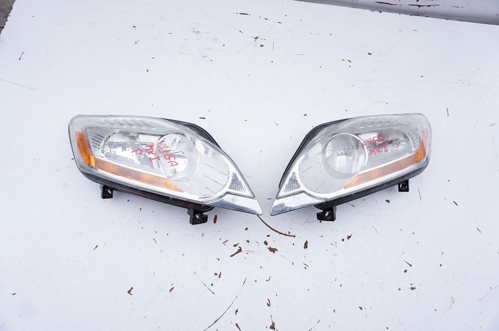 фото №1, Лампа правый перед ford kuga mk1 uk