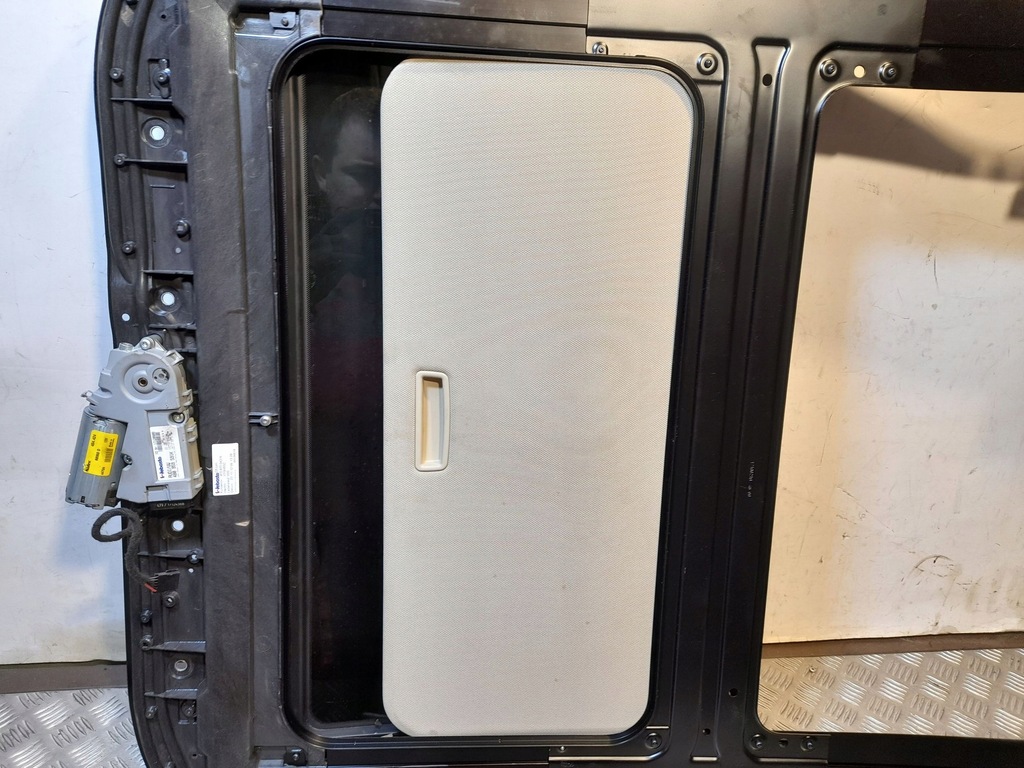 фото №9, Audi a6 s6 c6 4f 2010 люк комплект