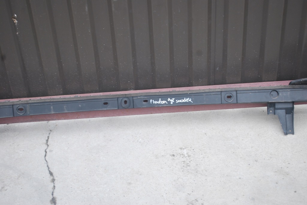 фото №6, Направляющая бампера задняя vw phaeton 3d5807364