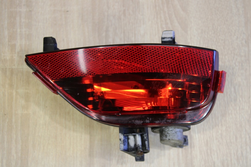 фото №1, Лампа бампера правий задня renault laguna iii hb хетчбек