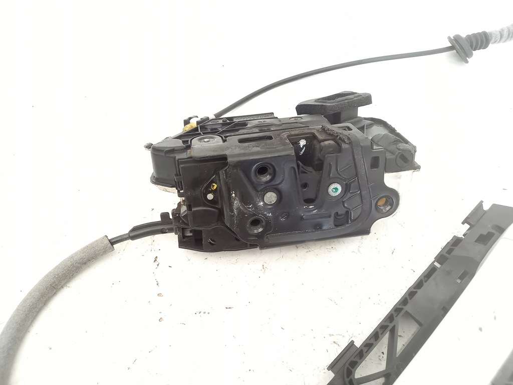 фото №8, Ручка замок дверь левый перед vw polo v 6r europa