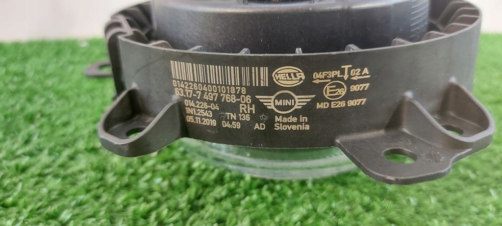 Mini cooper clubman 19-22rok правий протитуманна фара led drl Доставка